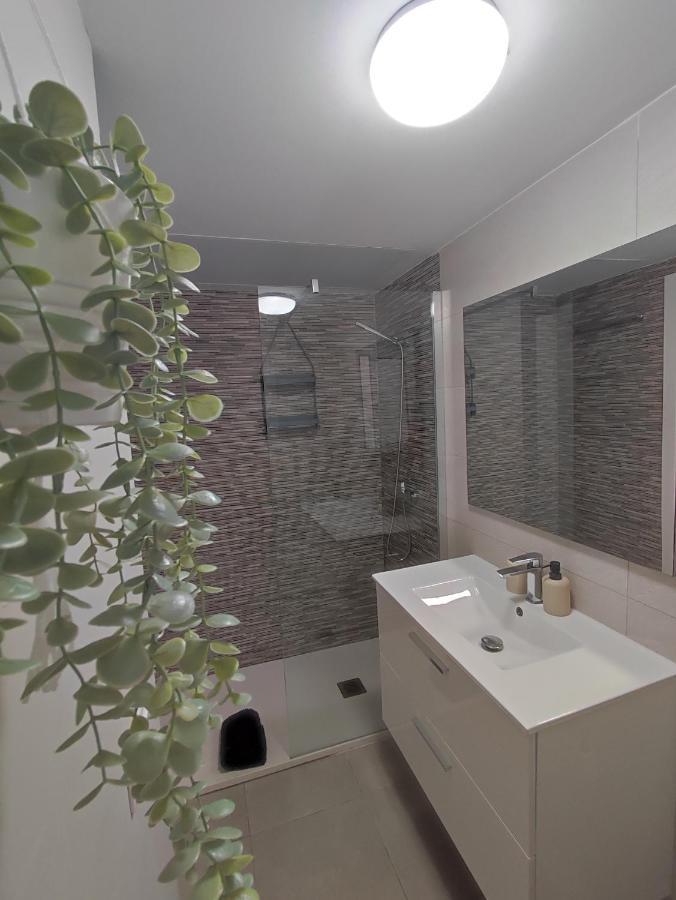 Blue Ocean Corralejo: Sunny Terrace, Pool, Wifi Apartment ภายนอก รูปภาพ